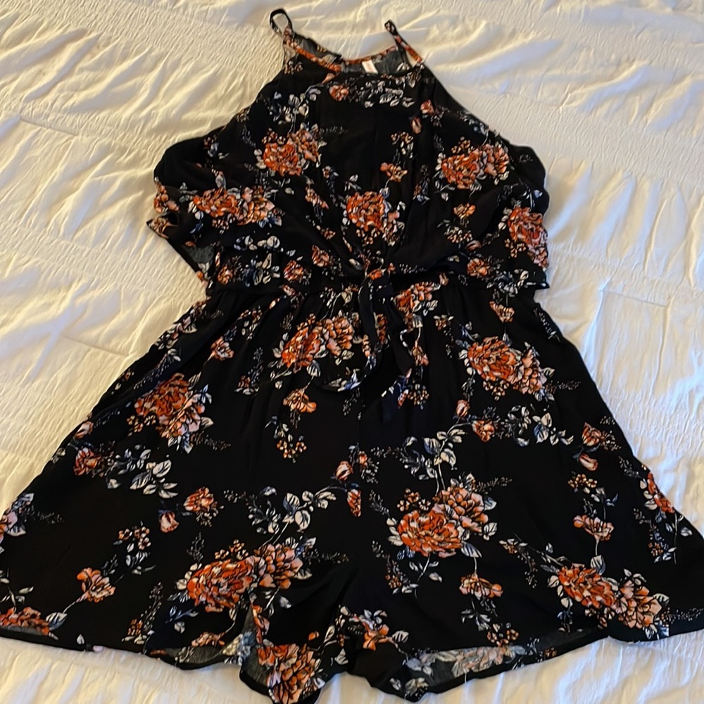 Target romper - Picture 2 of 5